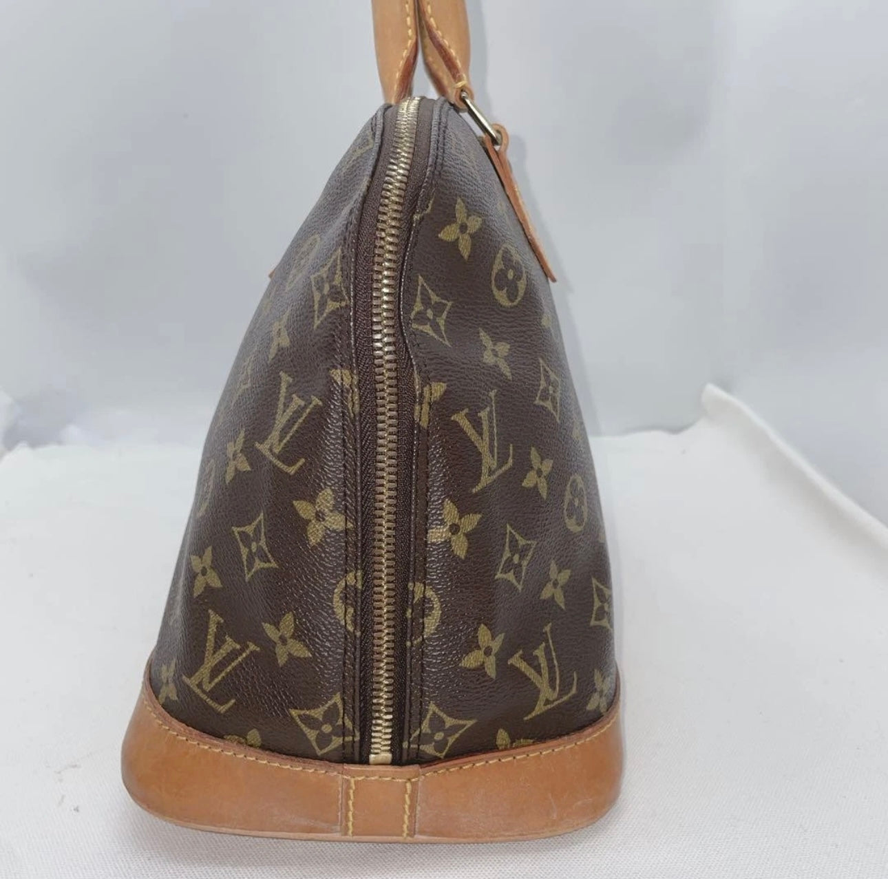 Louis Vuitton Alma PM – Monogram Canvas Leather
