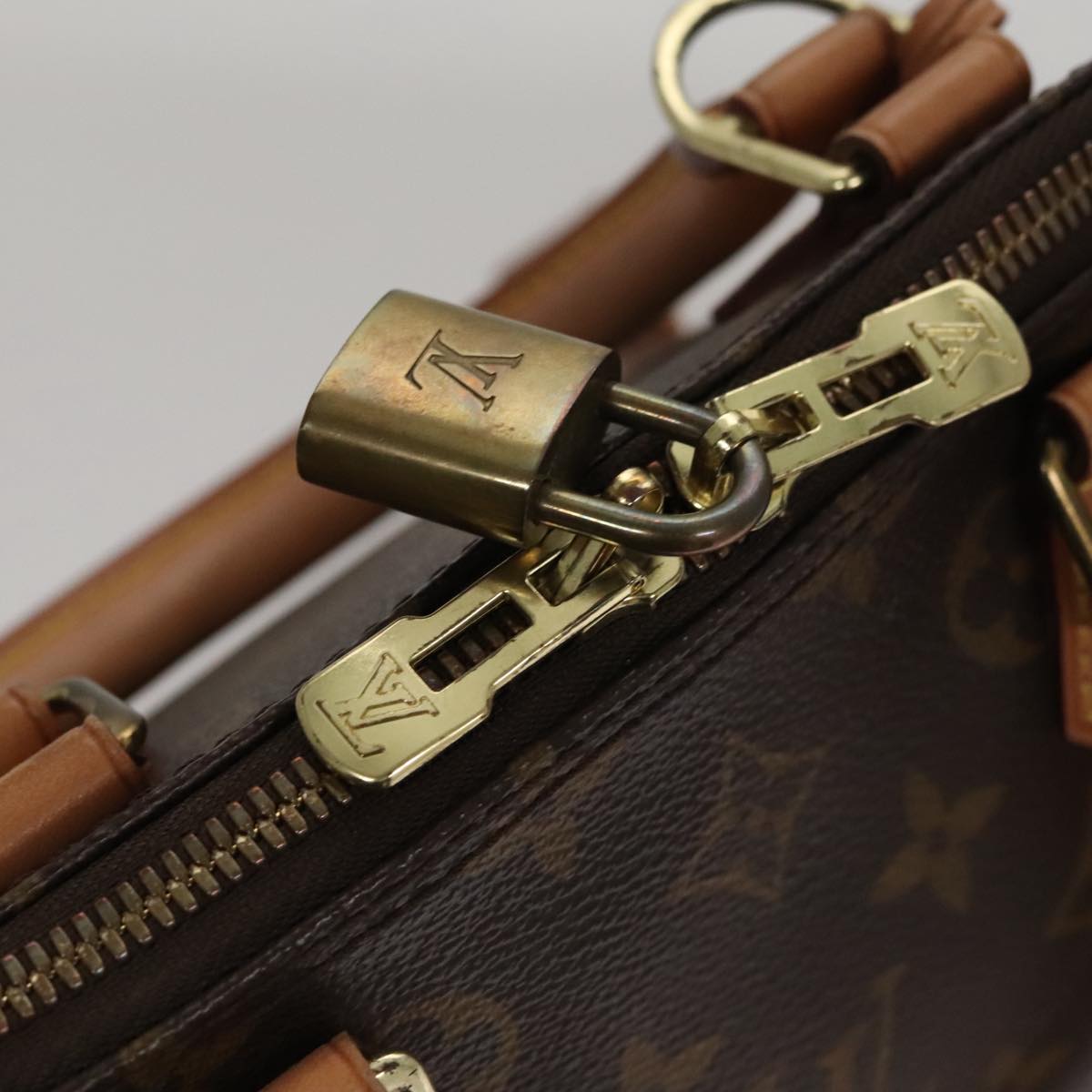 Louis Vuitton Alma PM