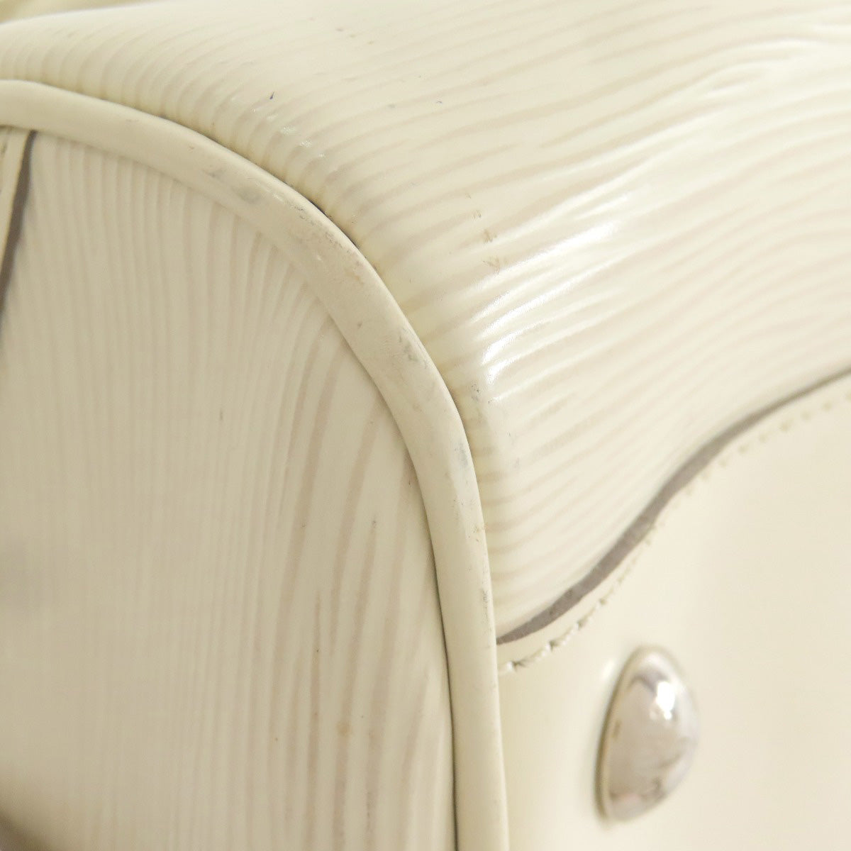 Louis Vuitton Bowling Montaigne GM – Epi Leather